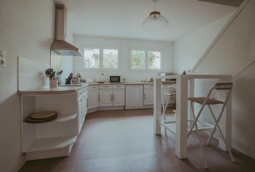 Grande Maison Tout Confort Au Coeur De Nogent Екстериор снимка